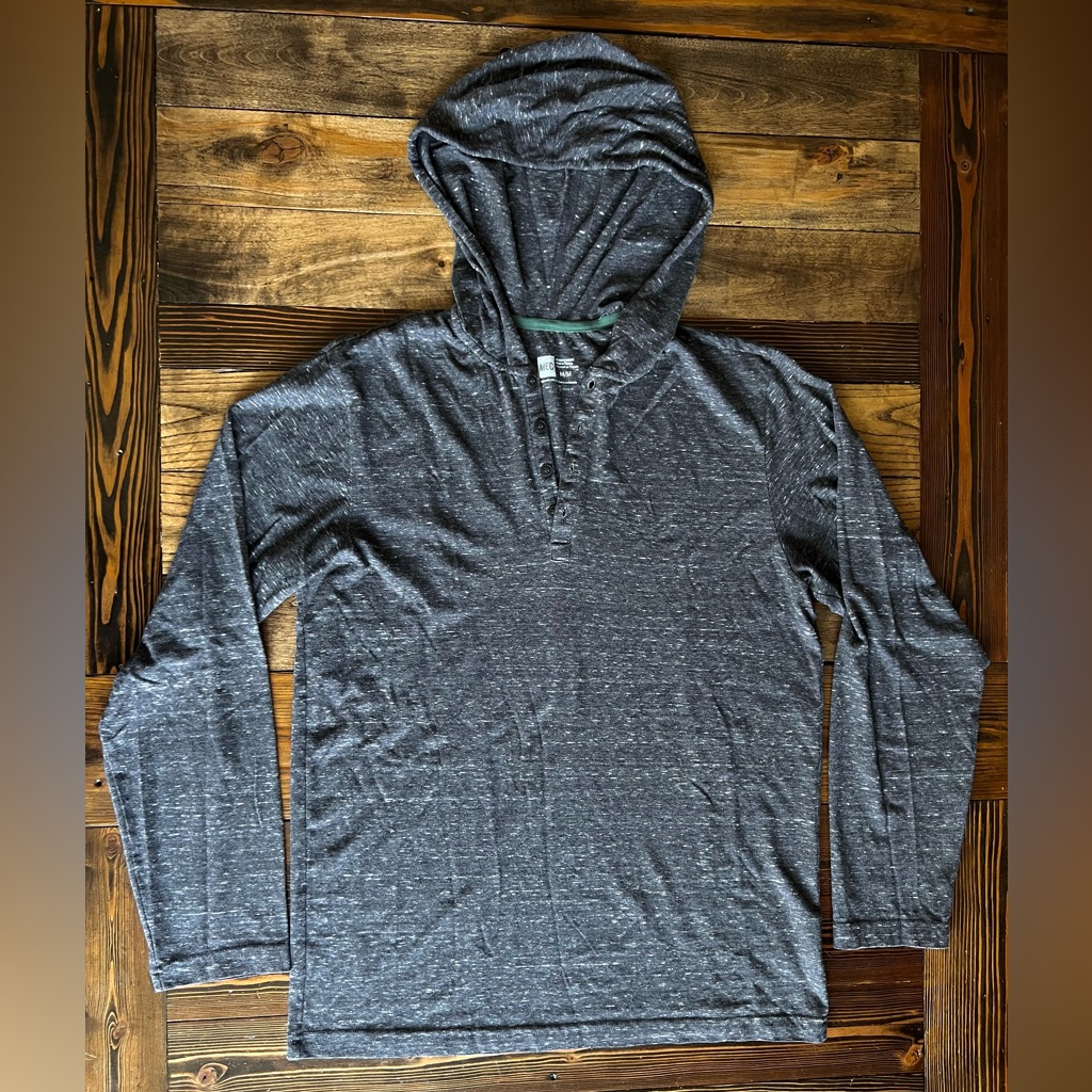 Mec Men’s Heathered Grey Hooded Long Sleeve Top Lightweight Henley Outdoor